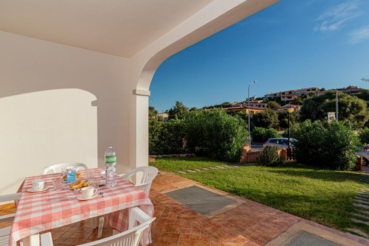 Appartamento Trilocale Vicino Al Centro Di San Teodoro San Teodoro  Luaran gambar