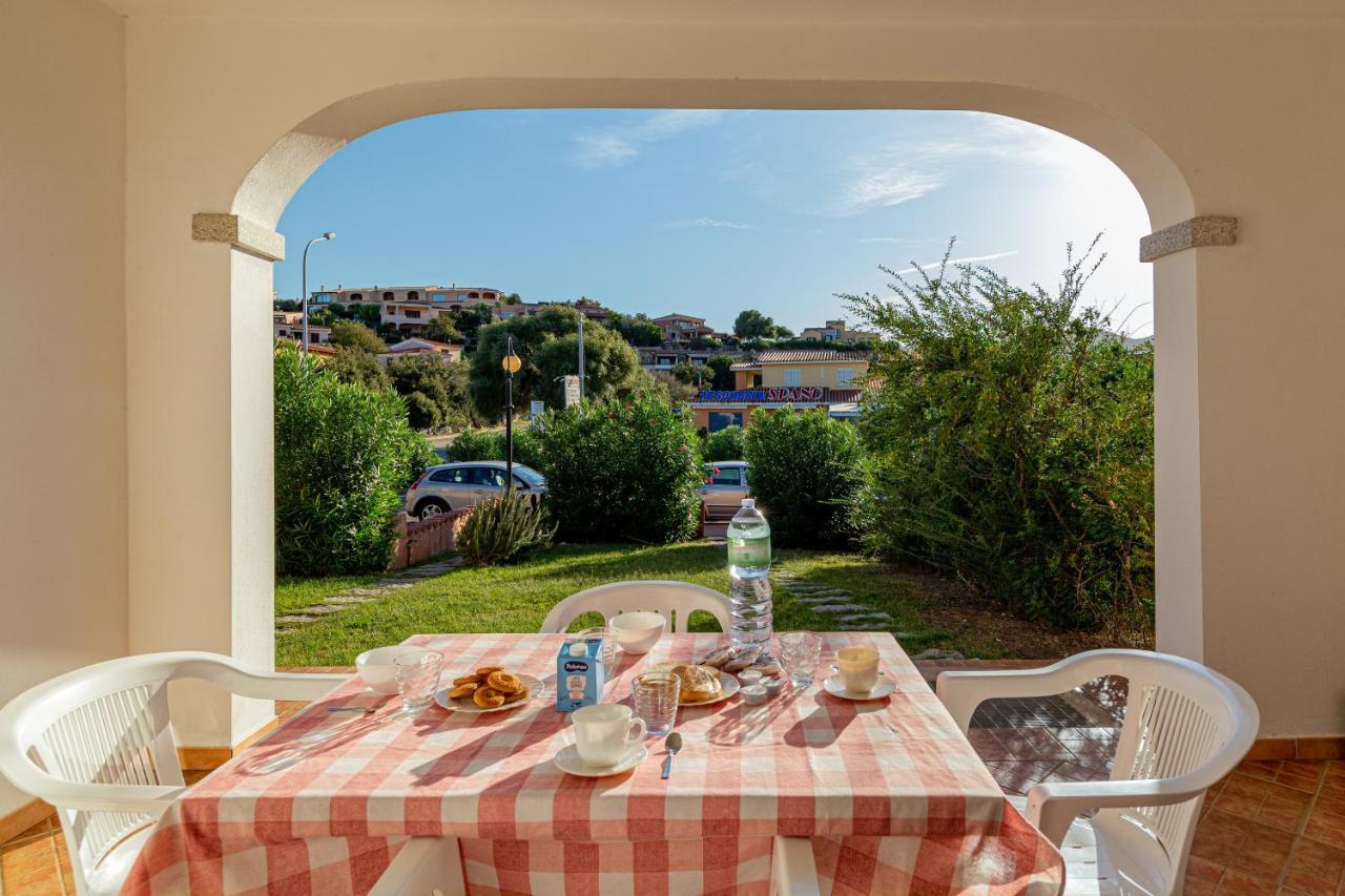 Appartamento Trilocale Vicino Al Centro Di San Teodoro San Teodoro  Luaran gambar